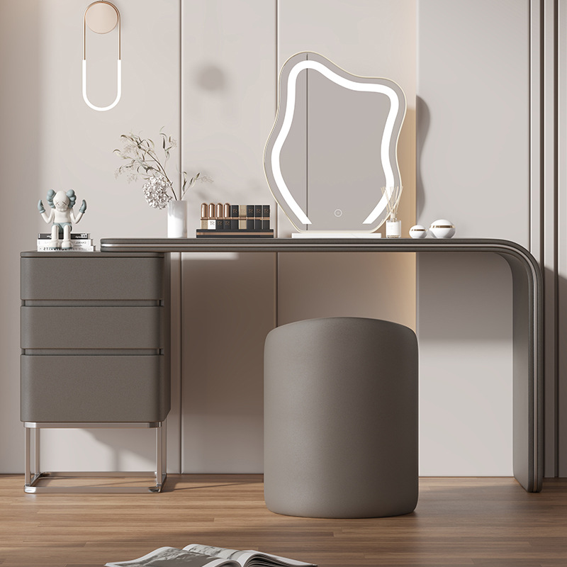 Simple and modern extendable v