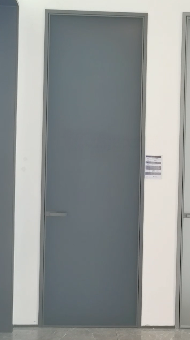 Aluminium bathroom doors